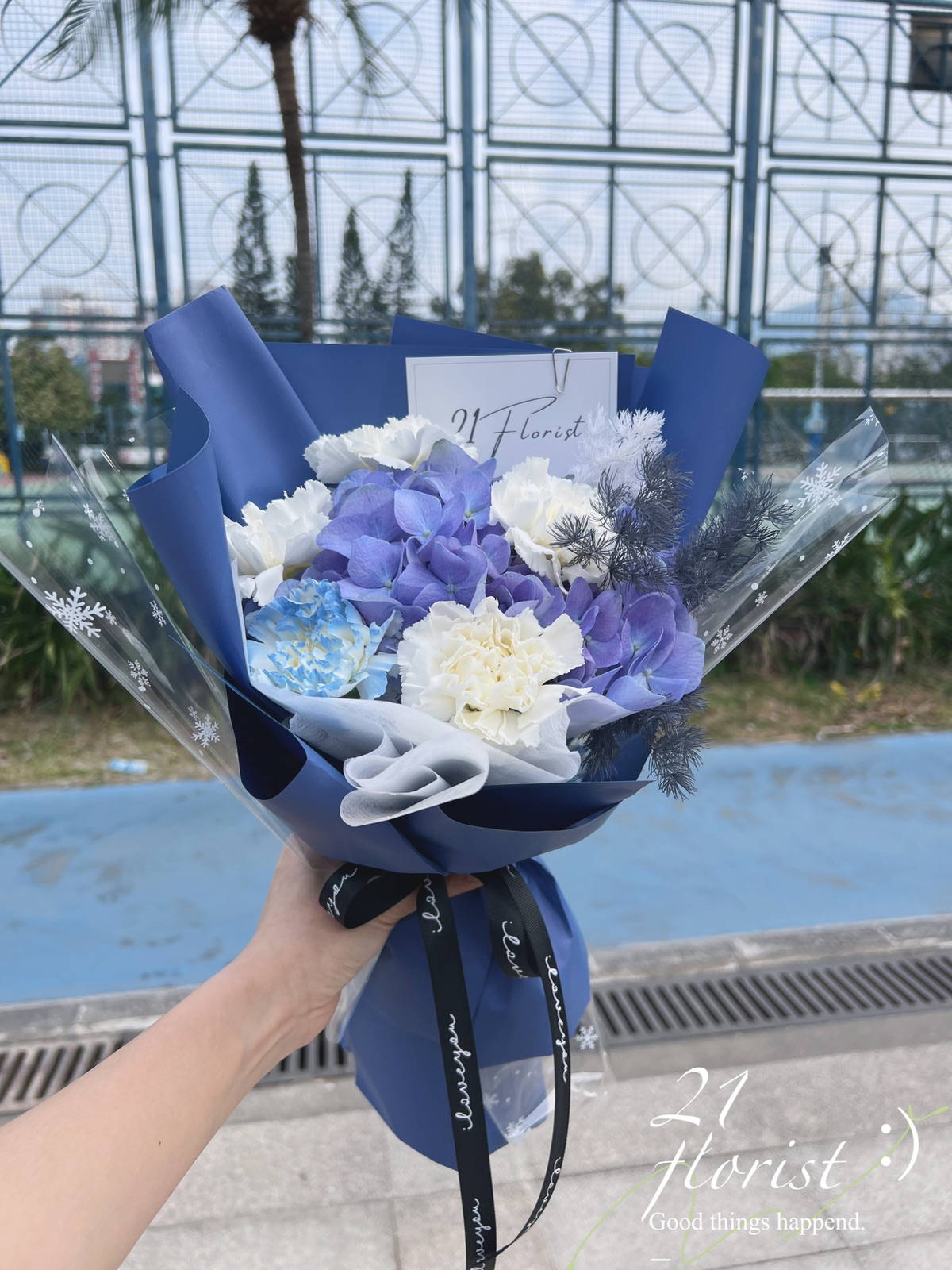 ช่อไฮเดรนเยียฟ้าขนาดเล็ก