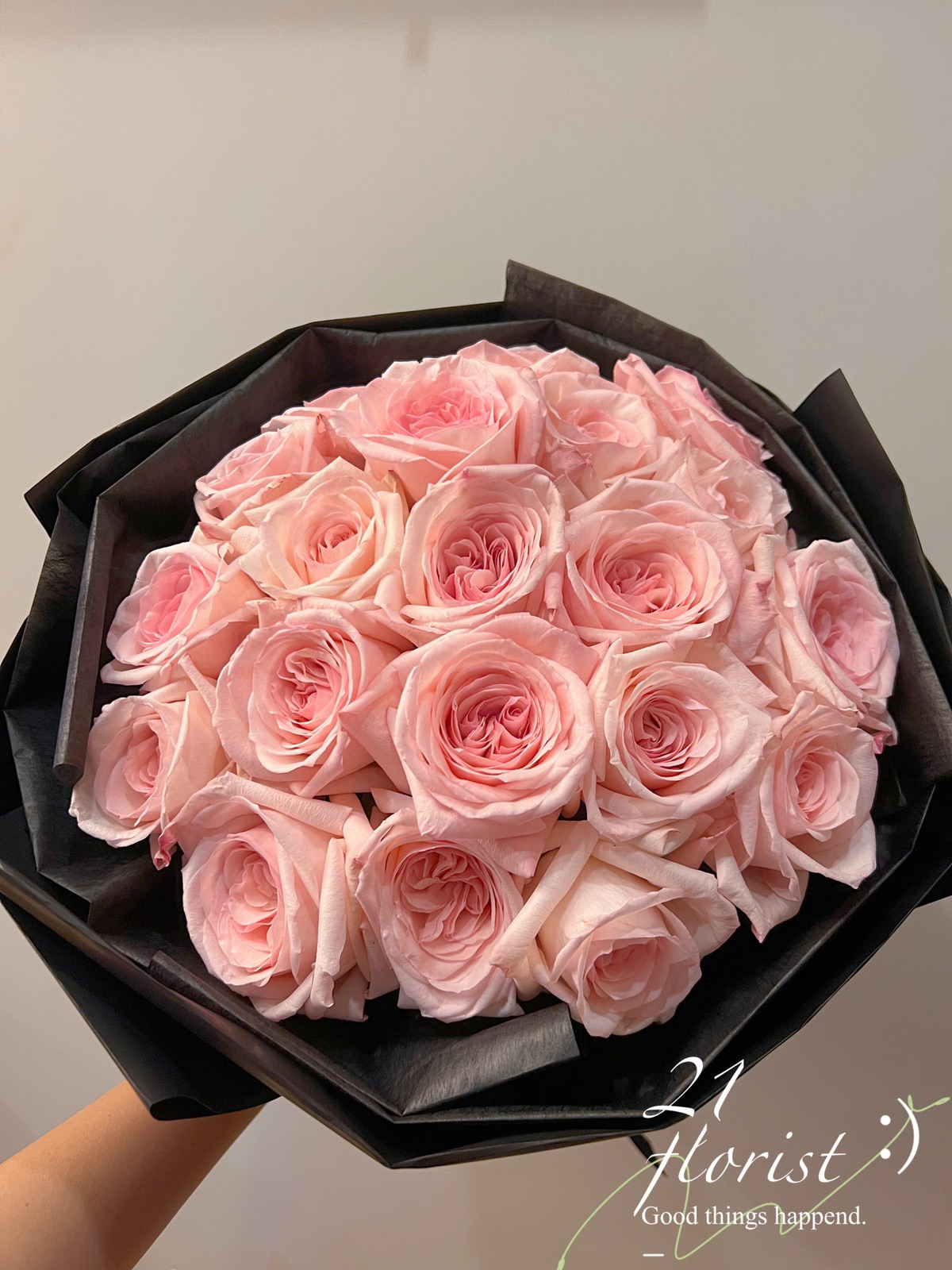 ช่อกุหลาบแดงคลาสสิก