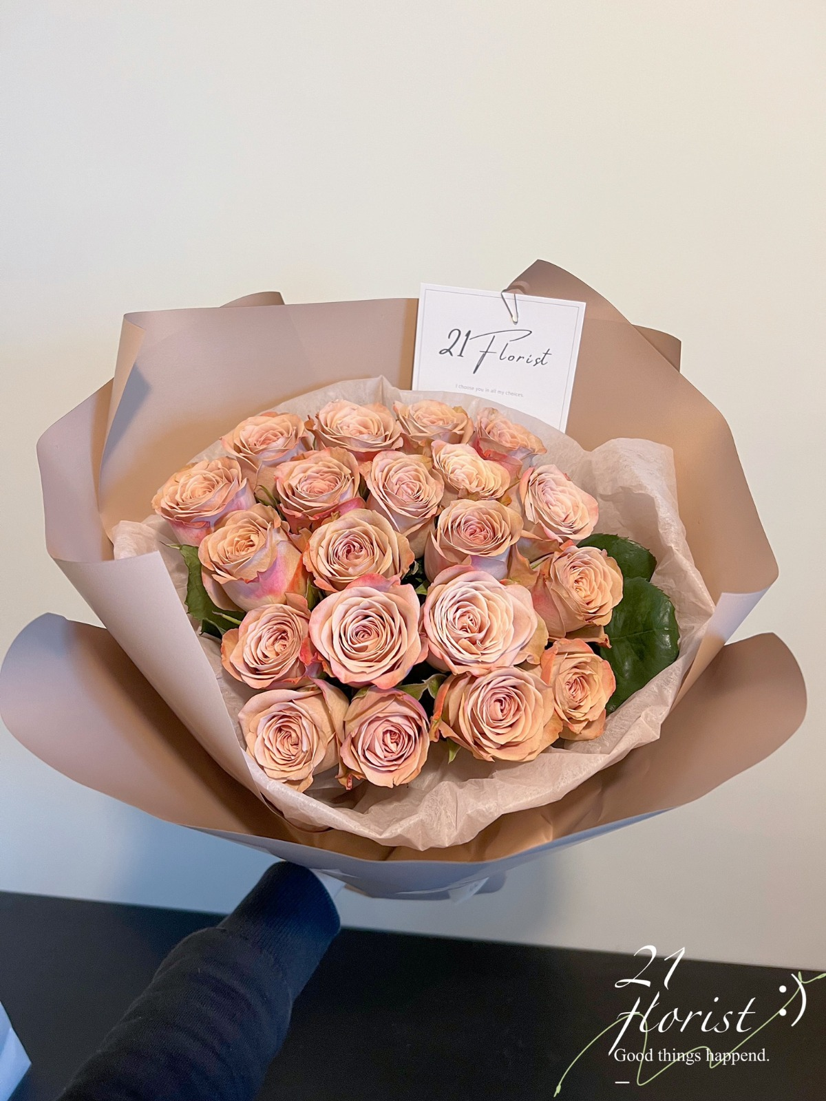 99本ローズ・ラグジュアリーブーケ